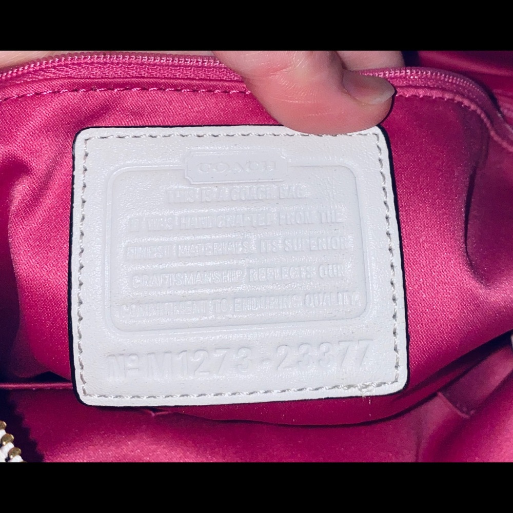 Couch Purse - Picture 6 of 11